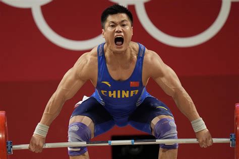 xiaojun weightlifter.